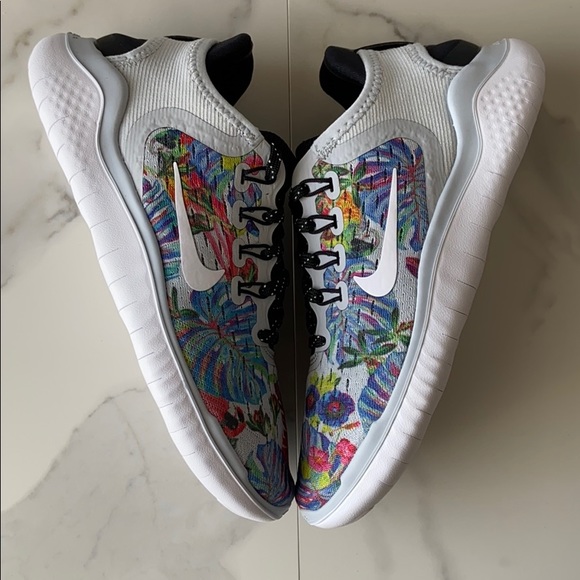 nike flex runner vintage floral
